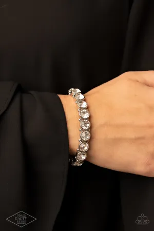 Sugar-Coated Sparkle - Paparazzi Accessories