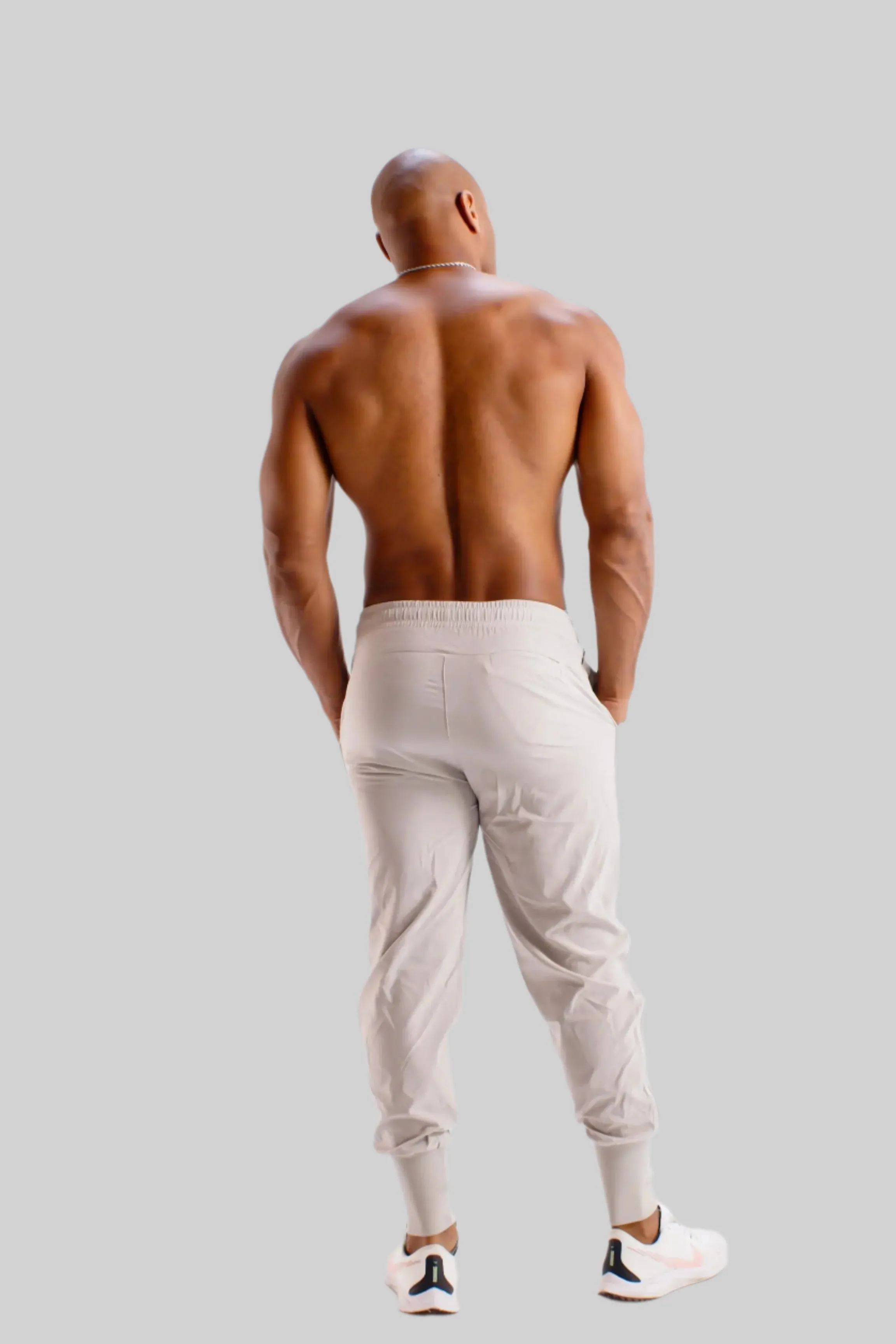 Total War Lux Jogger - Pebble Grey