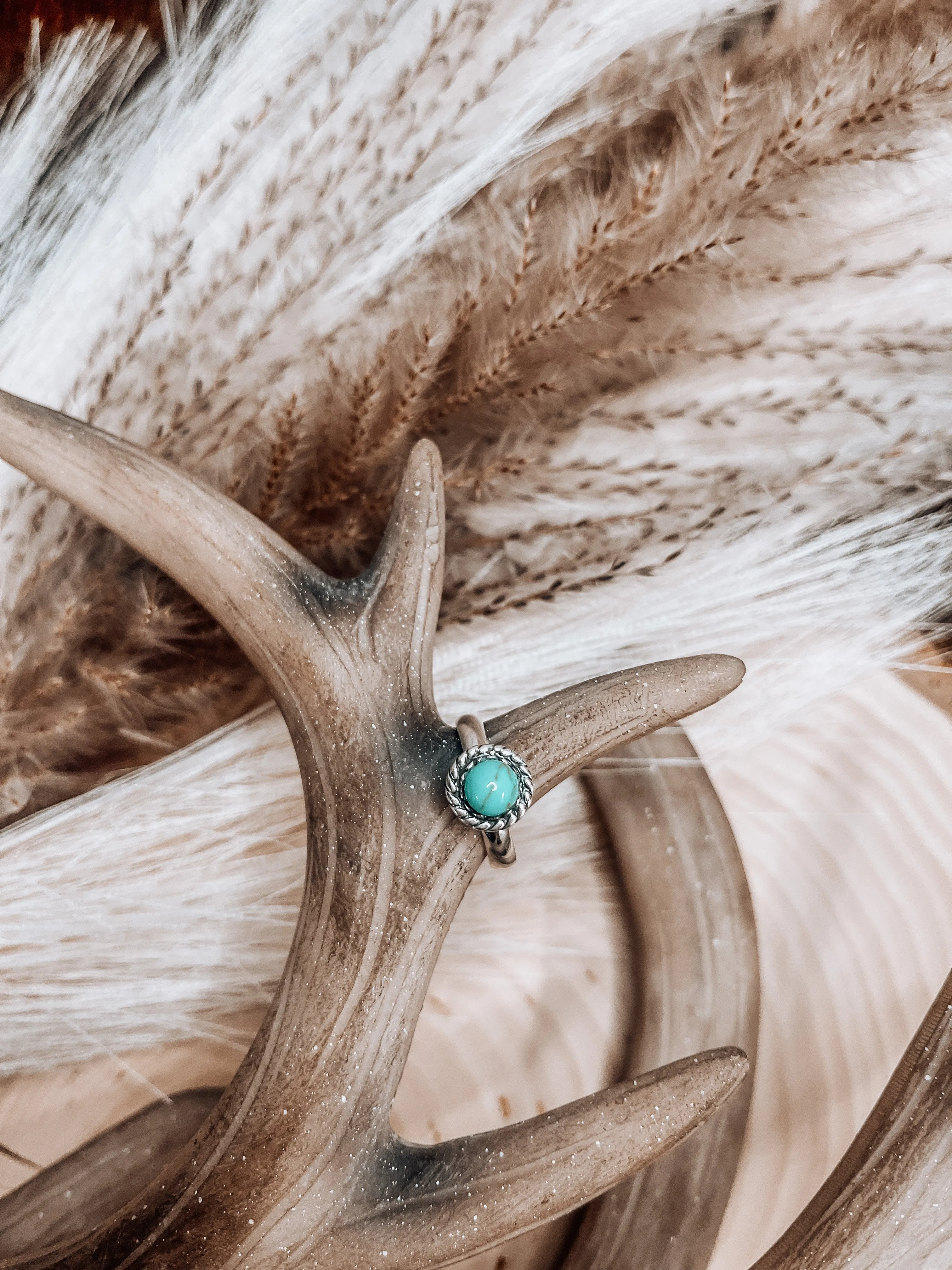 Turq Circle Rope Adjustable Ring
