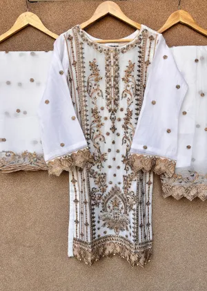 UJK-02 - White - Readymade - Florine Chiffon Suit 2025