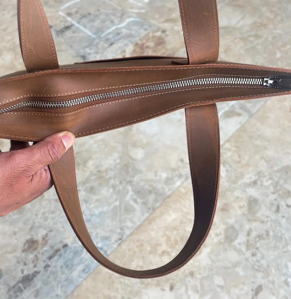 Unisex Tan Brown Oil Pull Leather Laptop bag