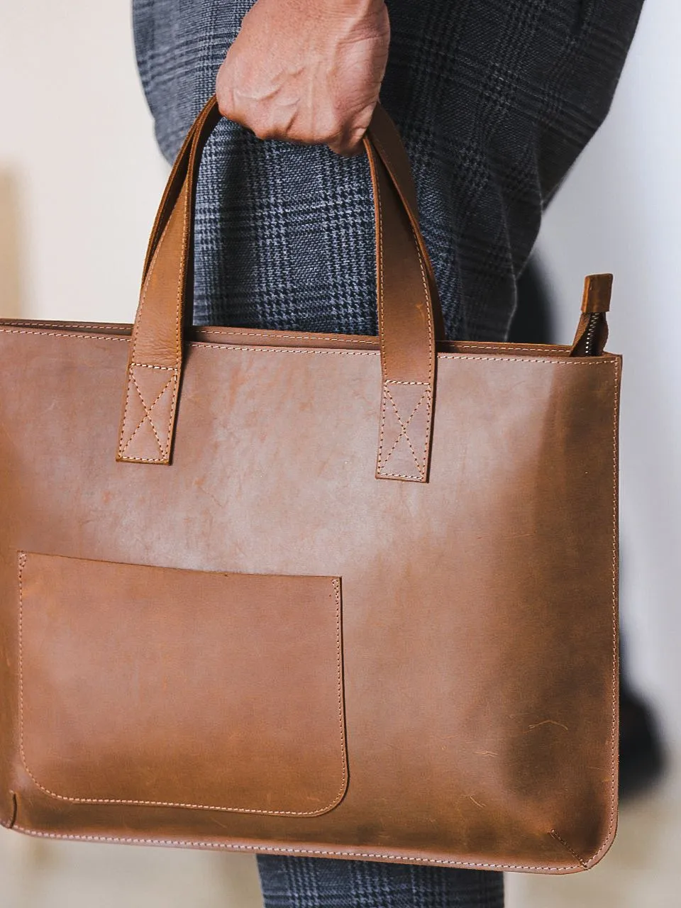 Unisex Tan Brown Oil Pull Leather Laptop bag