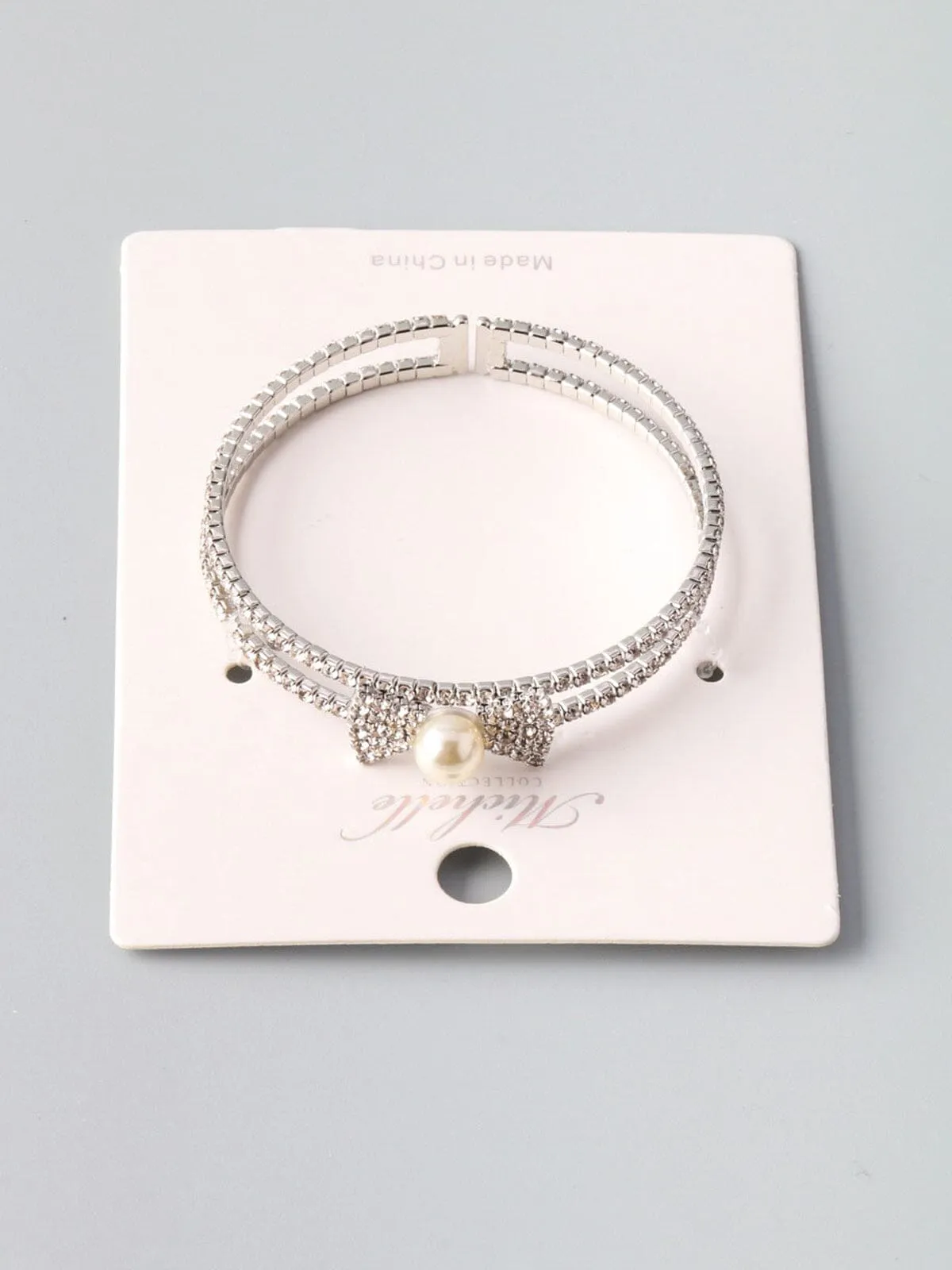 WOMEN'S SILVER PEARL STONES BRACELET