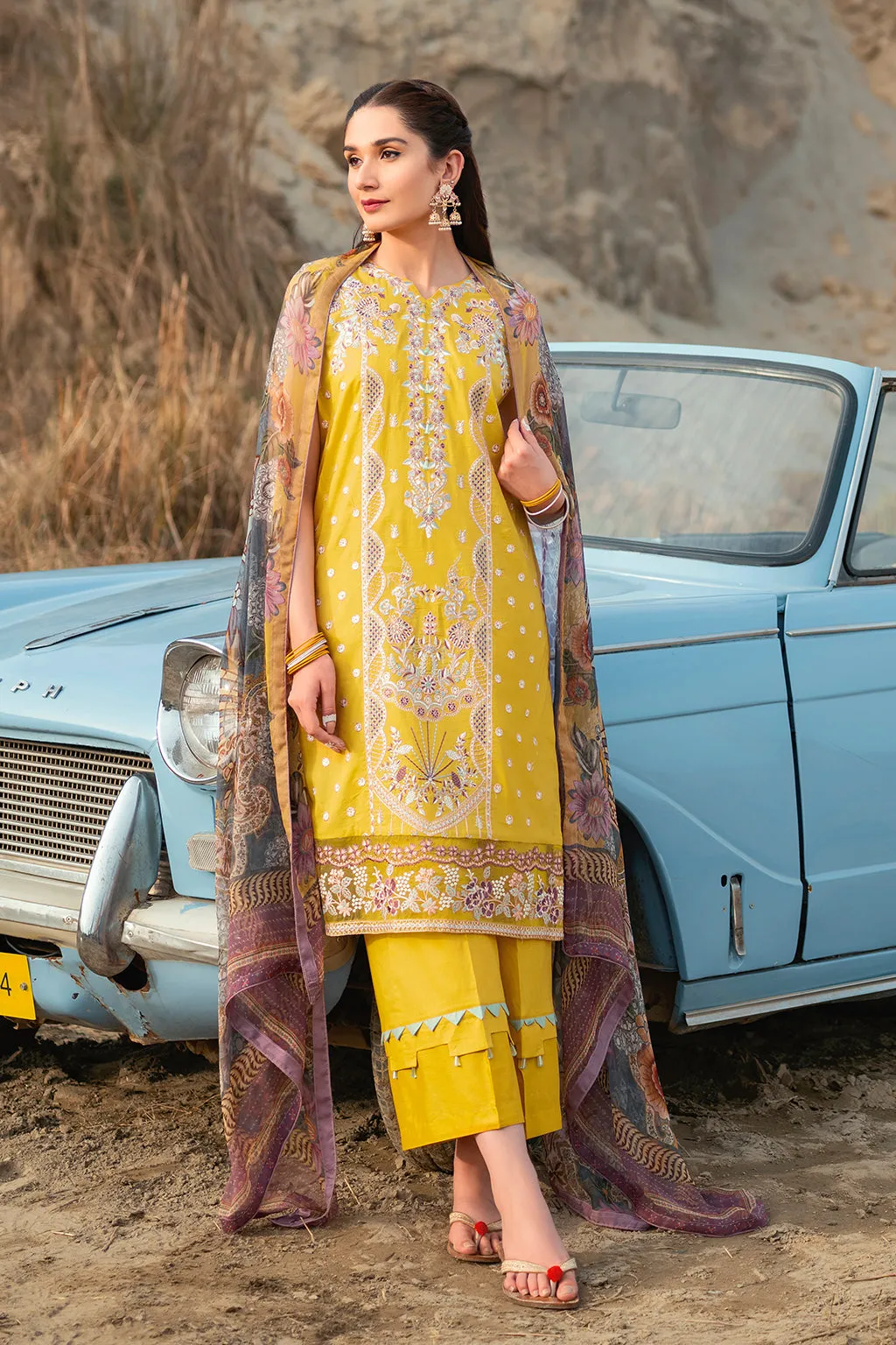 Y-609  |  Ramsha Riwayat Luxury Lawn Vol 7 Collection | Unstitched Lawn Embroidered Suits