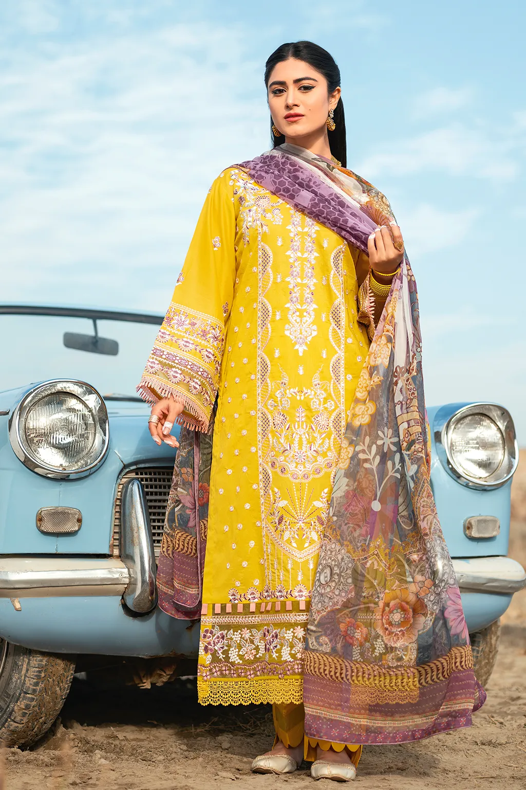 Y-609  |  Ramsha Riwayat Luxury Lawn Vol 7 Collection | Unstitched Lawn Embroidered Suits