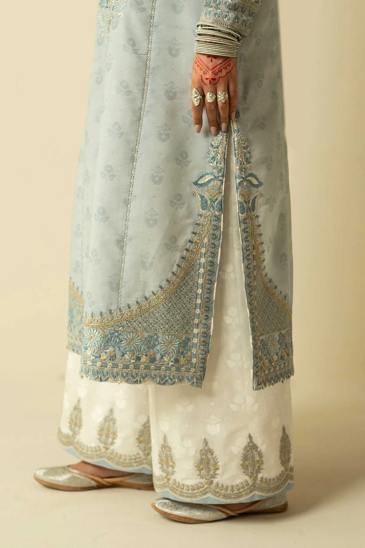 Zara Shahjahan Lawn II - '23 | ZEL23-D1