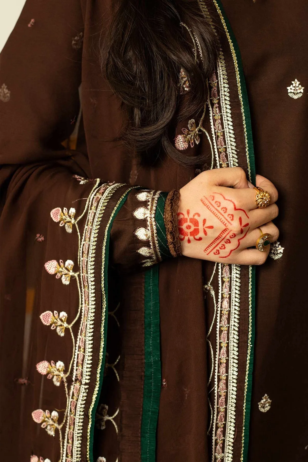 Zara Shahjahan Lawn II - '23 | ZEL23-D4